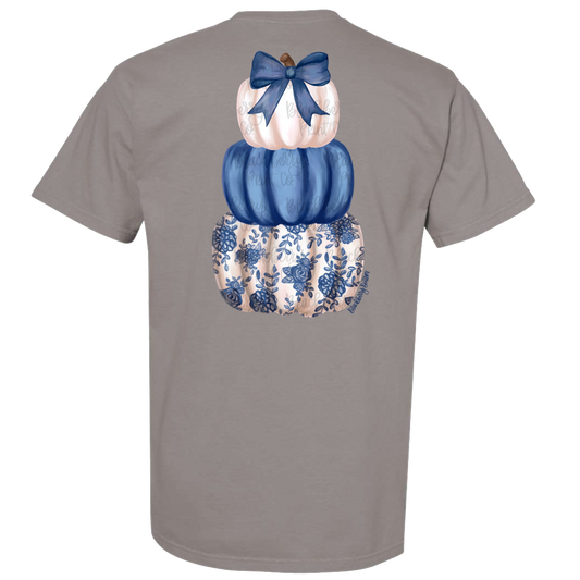 Blue Willow Pumpkin Stack Comfort Colors Tee